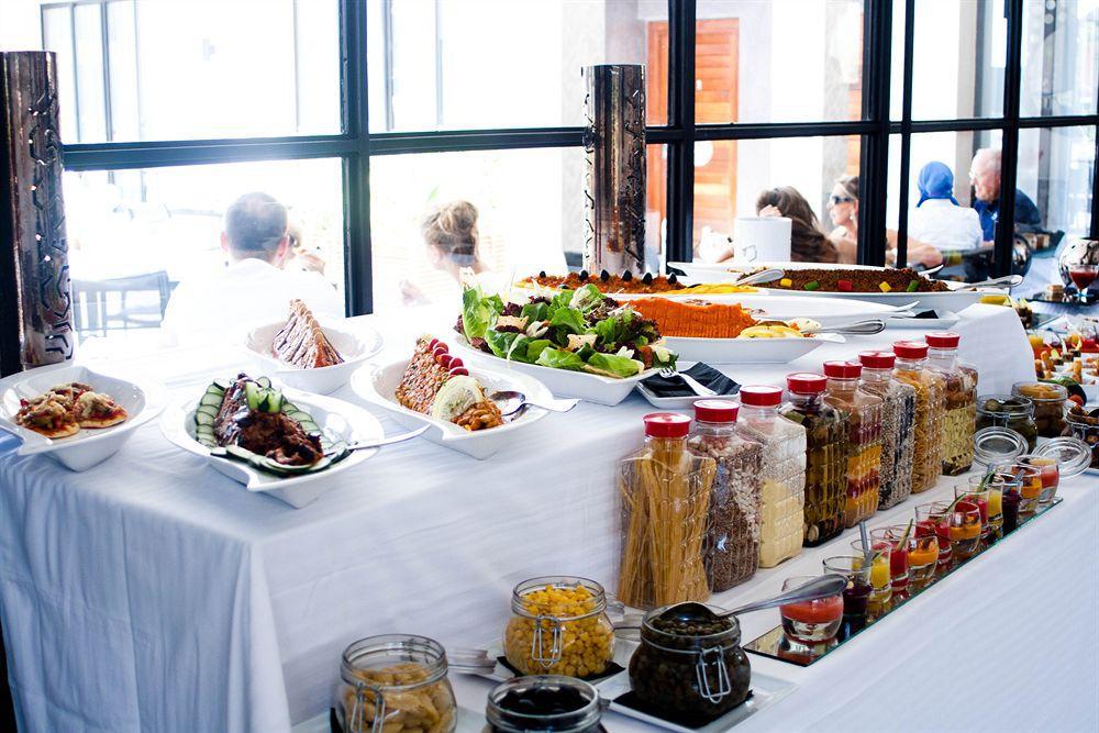 Cesar Resort & Spa Marrakesh Luaran gambar A buffet