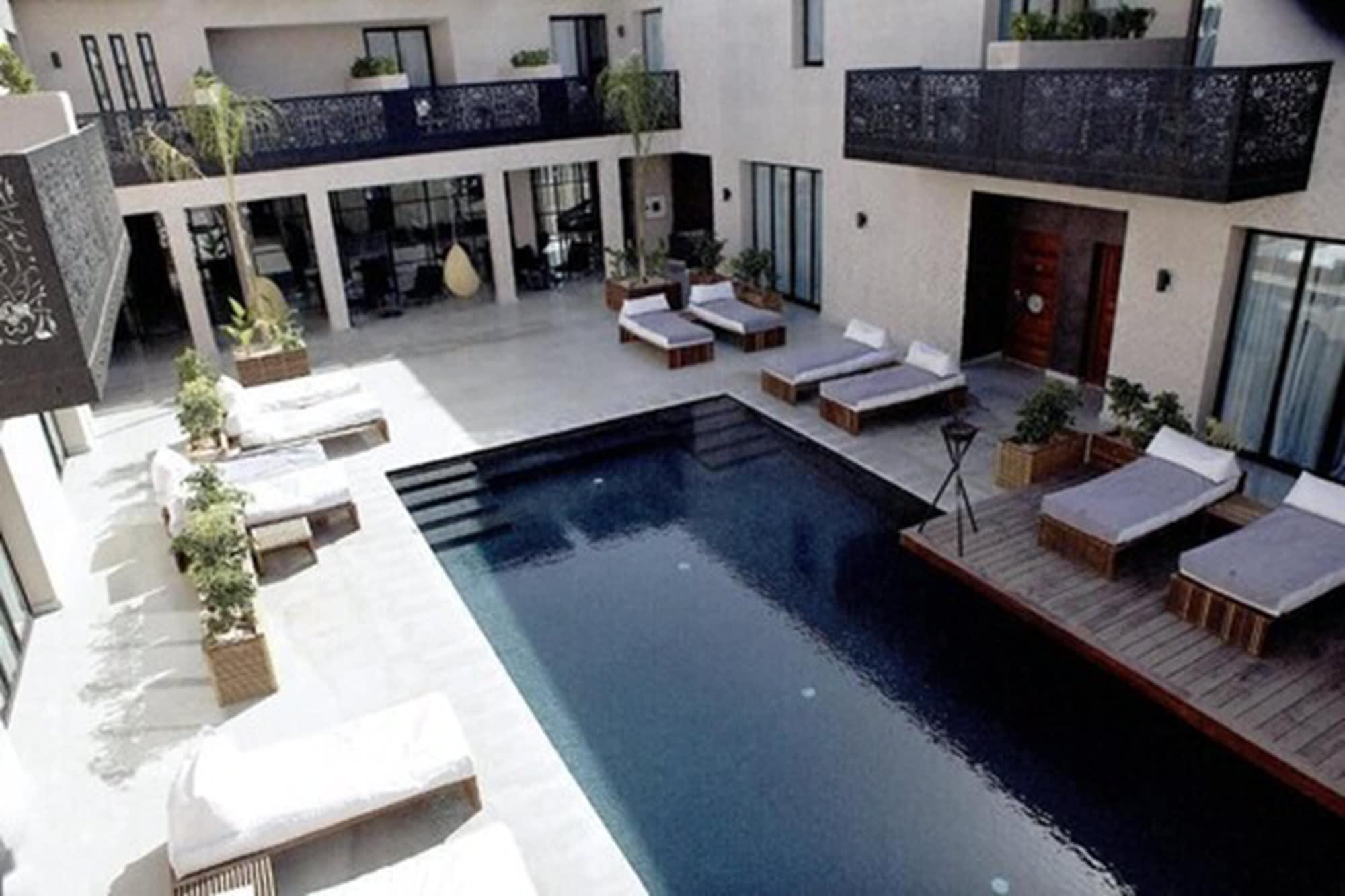 Cesar Resort & Spa Marrakesh Luaran gambar The hotel's courtyard