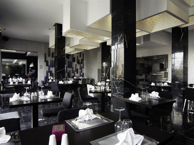 Cesar Resort & Spa Marrakesh Luaran gambar Restaurant in the hotel